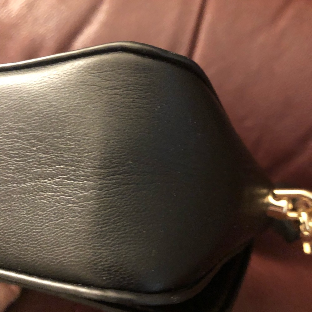 EN Expressions NYC Black Vegan Leather Handbag With Ruffle Handle - Picture 8 of 13